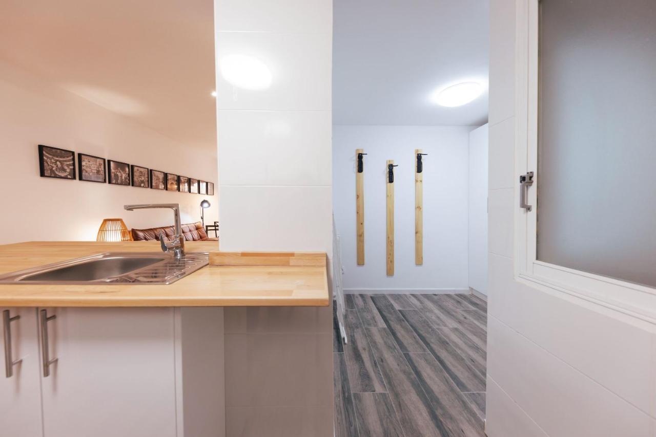 Bravissimo Pont De La Princesa, Comfortable 3-Bedroom Apartment Жирона Экстерьер фото